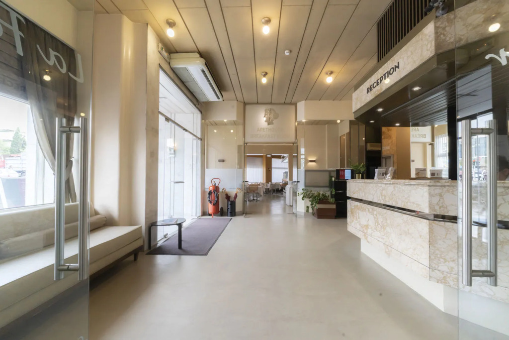 Abc Hotel