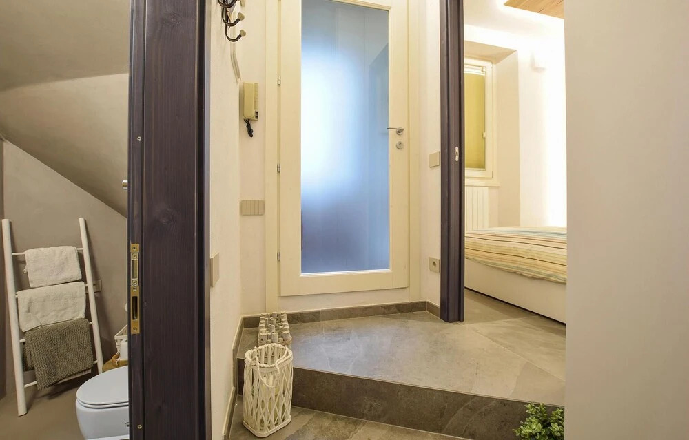 Beautiful Apartment in Ponte di Legno With 1 Bedrooms