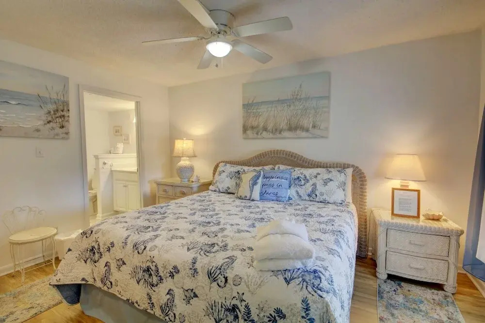 217 El Matador 2 Bedroom Condo by RedAwning