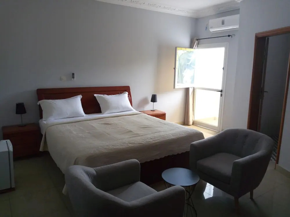 Hotel Edenia