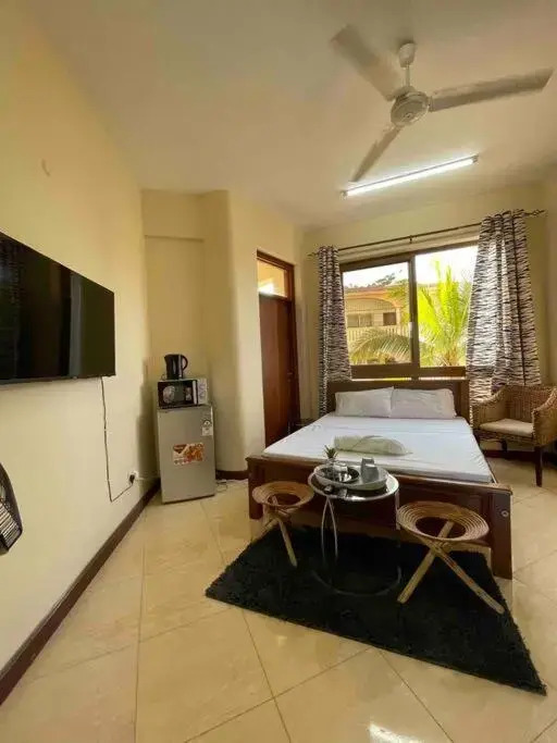SeaOne Nyali Mombasa Private Studio w/ pool