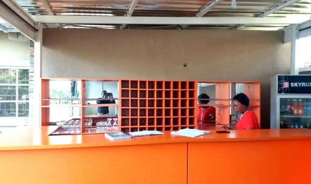 Adanma Hotels & Suites - House 11