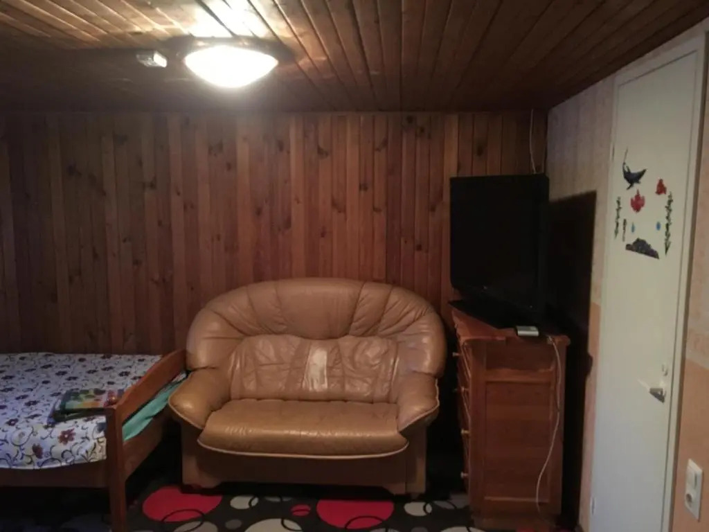Tolli Hostel & Holiday House