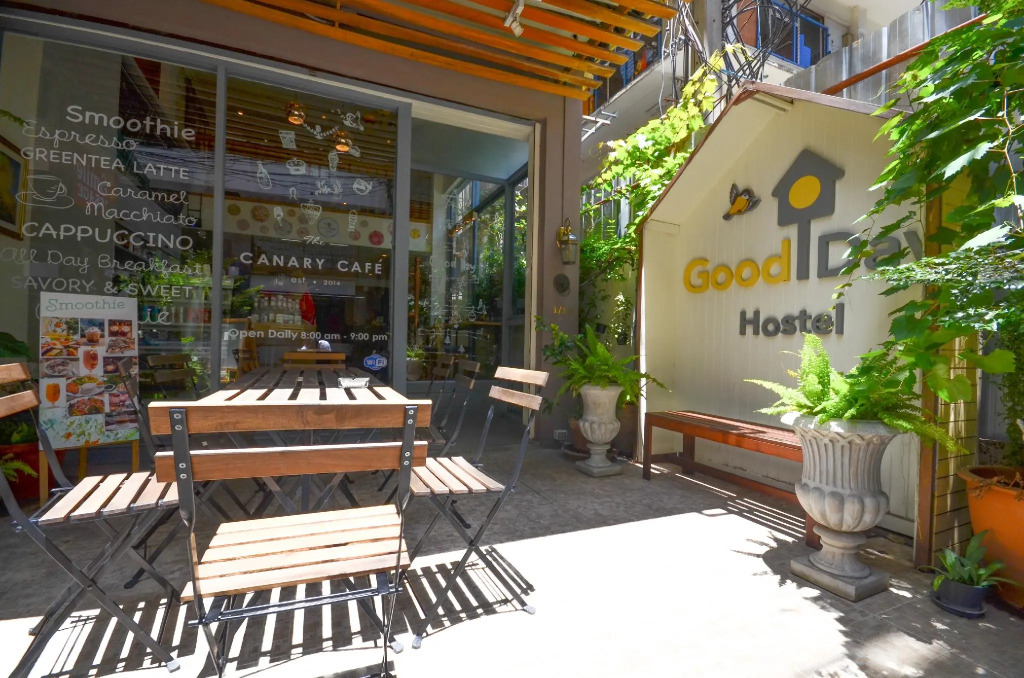 Good Day Hostel