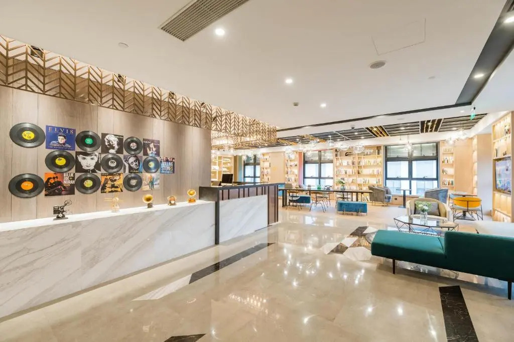 Atour Hotel Shanghai Hongqiao Korea Street