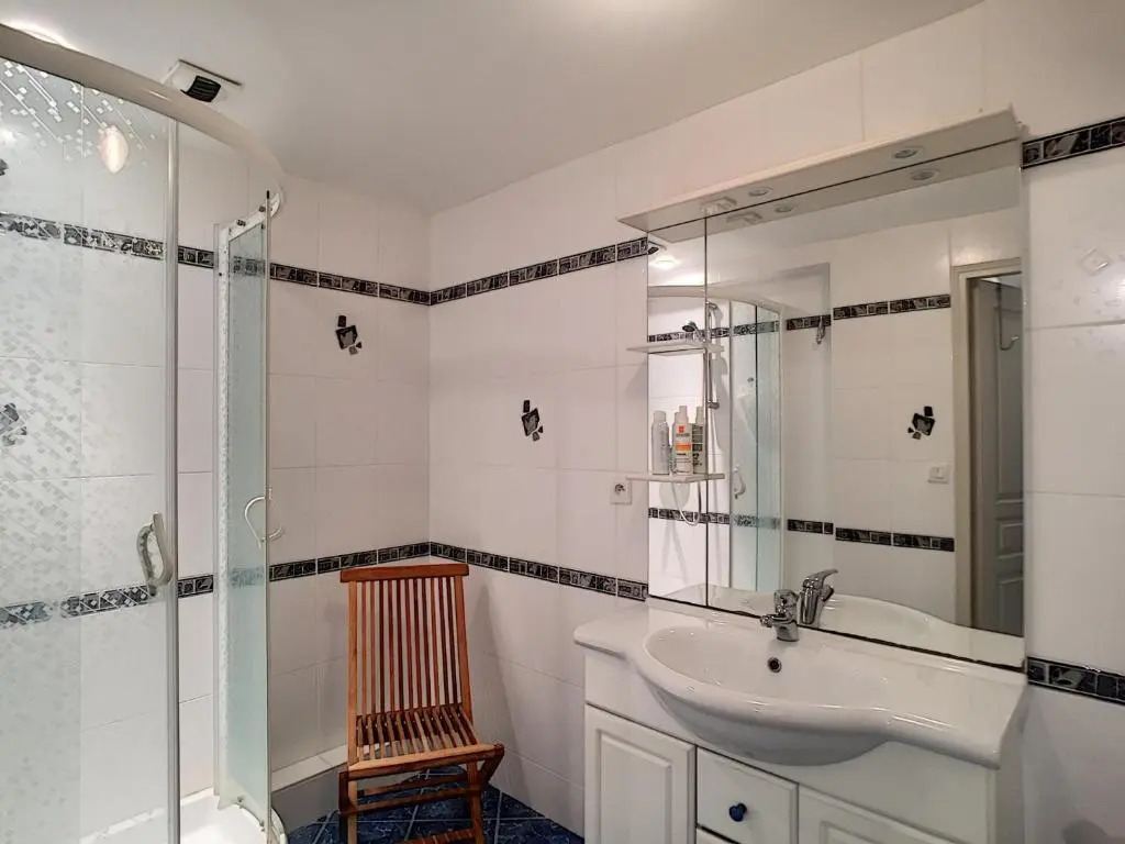 Appartement Granville, 2 Pièces, 2 Personnes - Fr-1-361-17