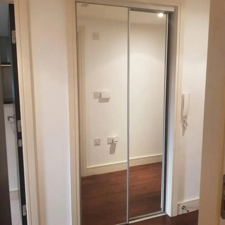 Comfy 1-bed Apartment in Huddersfield