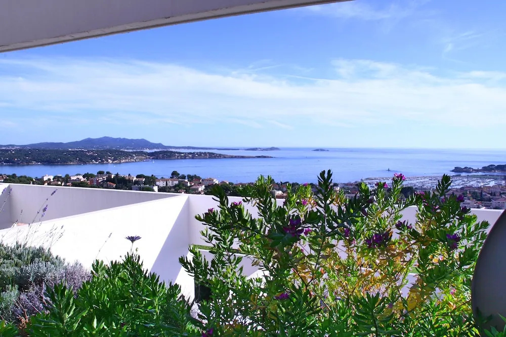 Appartement 72 m2 vue mer terrasse