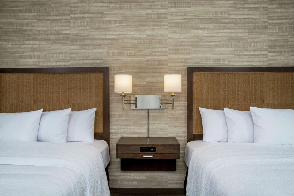 Hampton Inn & Suites Oahu Kapolei