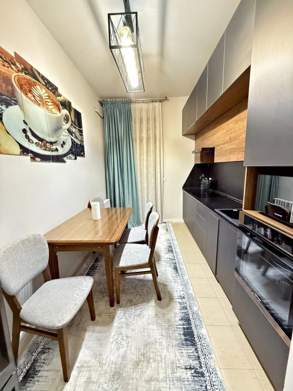 Royal Rentals (Роял Ренталс) на улице Янги Алмазар 11В