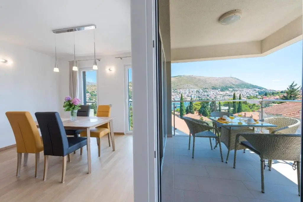 Apartment Maro Bayview