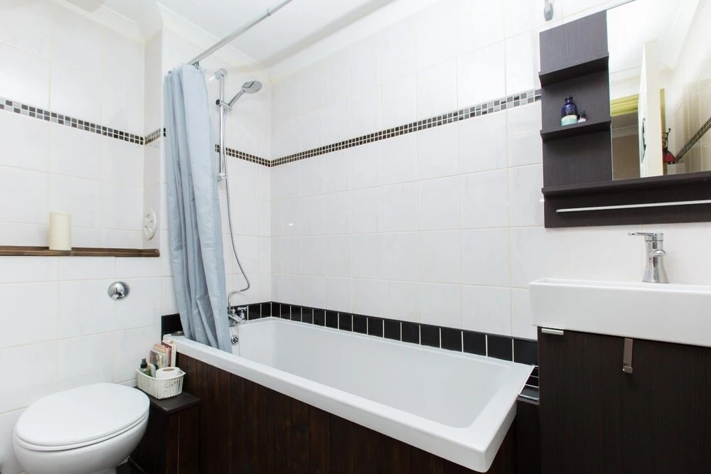Charming 2BR Flat for 4 Overlooking Holyrood Park