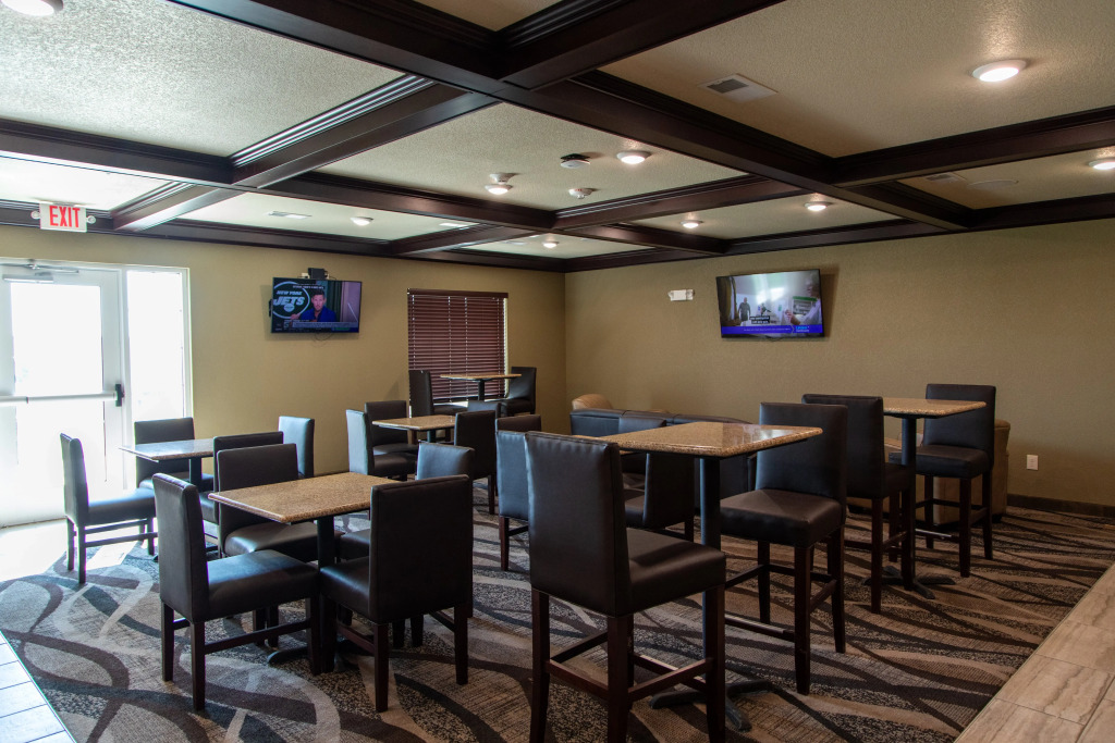 Cobblestone Inn & Suites -Springfield