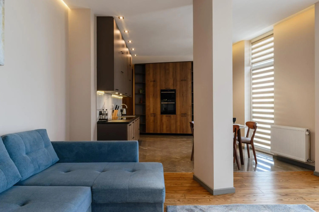 EVURI Apartments Smart House