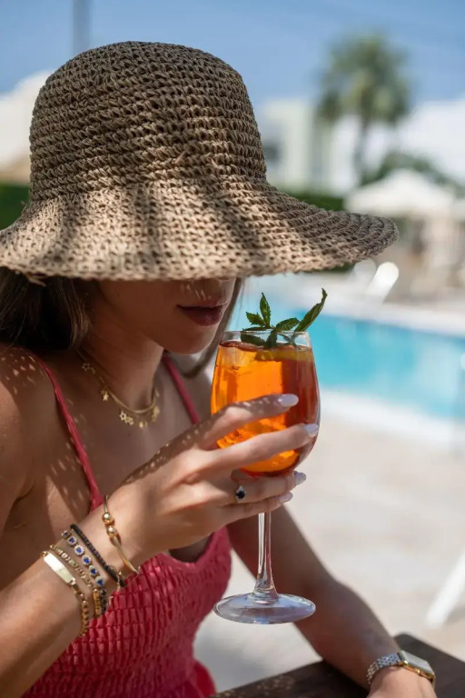 Angela Suites Boutique Hotel