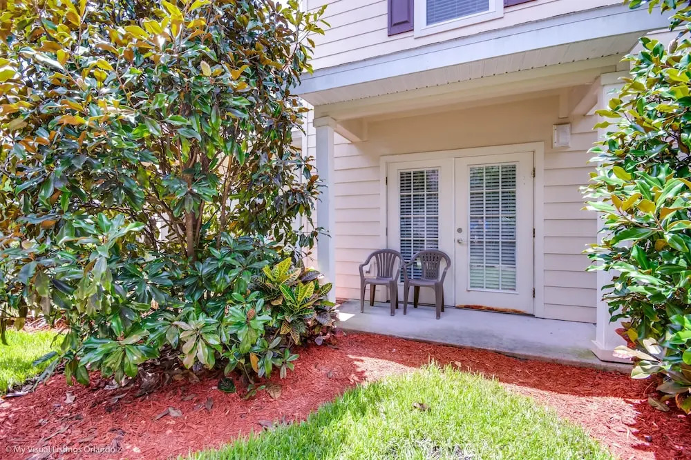 Lucaya Village - 2901 Edenshire way 104 Unit 14