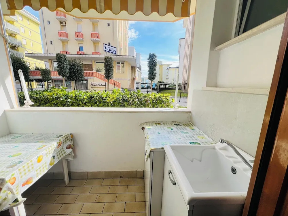 Bright Apartment 150mt From the sea