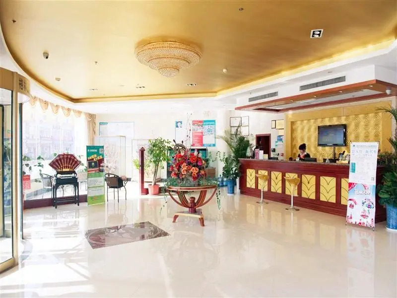 GreenTree Inn Heze Railway Station Hotel