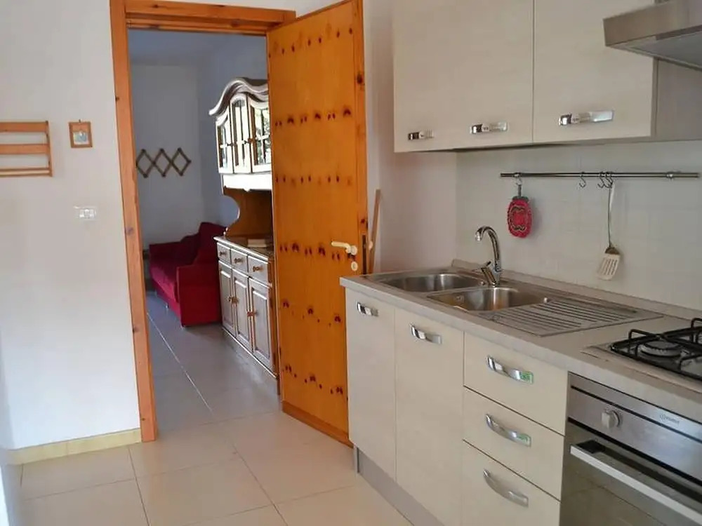 Cosy Apartment Near The Beach With Patio Balcony Pets Allowed Parking