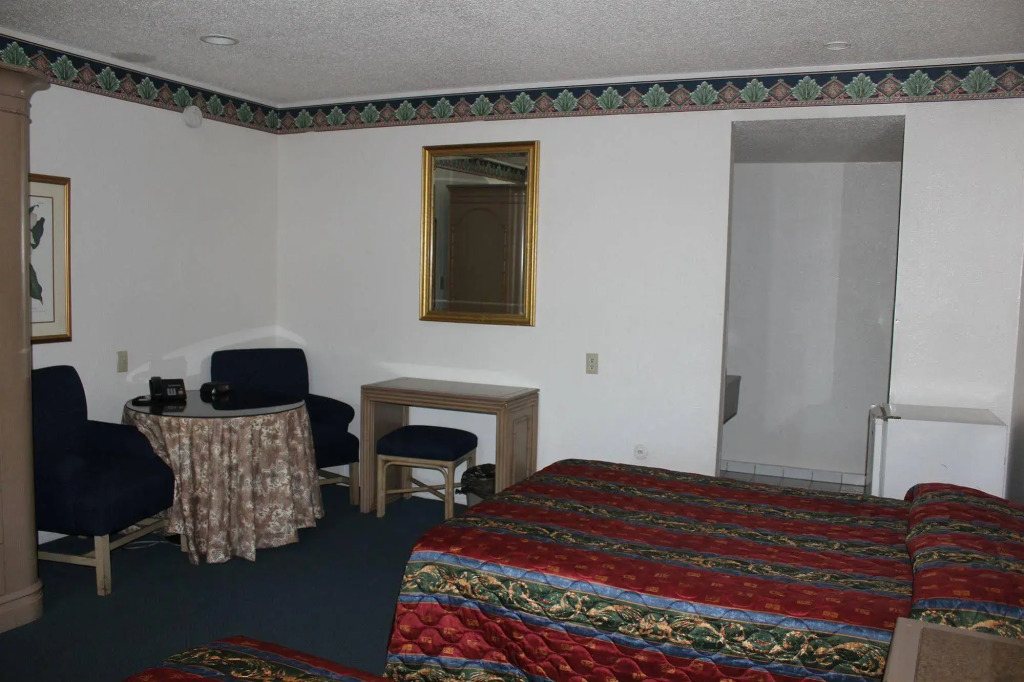 Best Whittier Inn