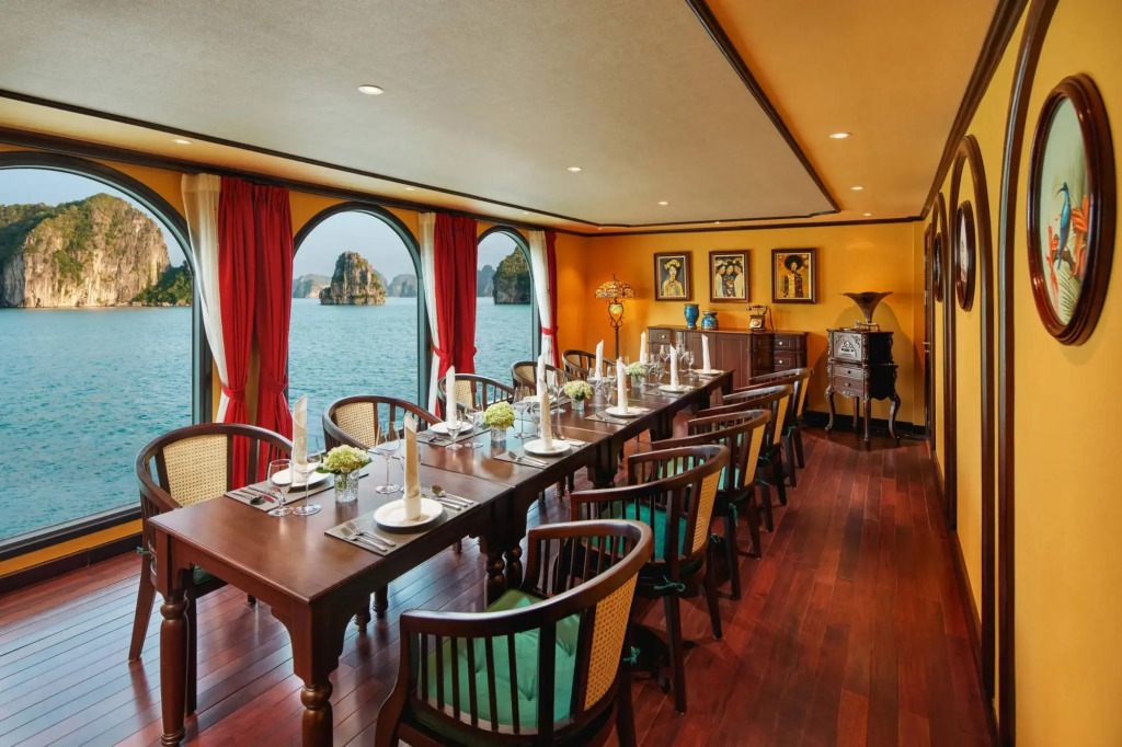 La Vela Classic Cruise - Managed by Paradise Cruises