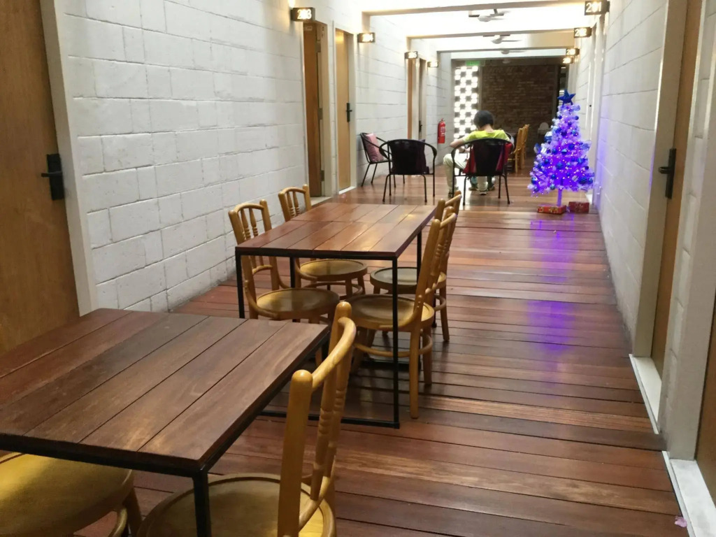 Lantern Hotel