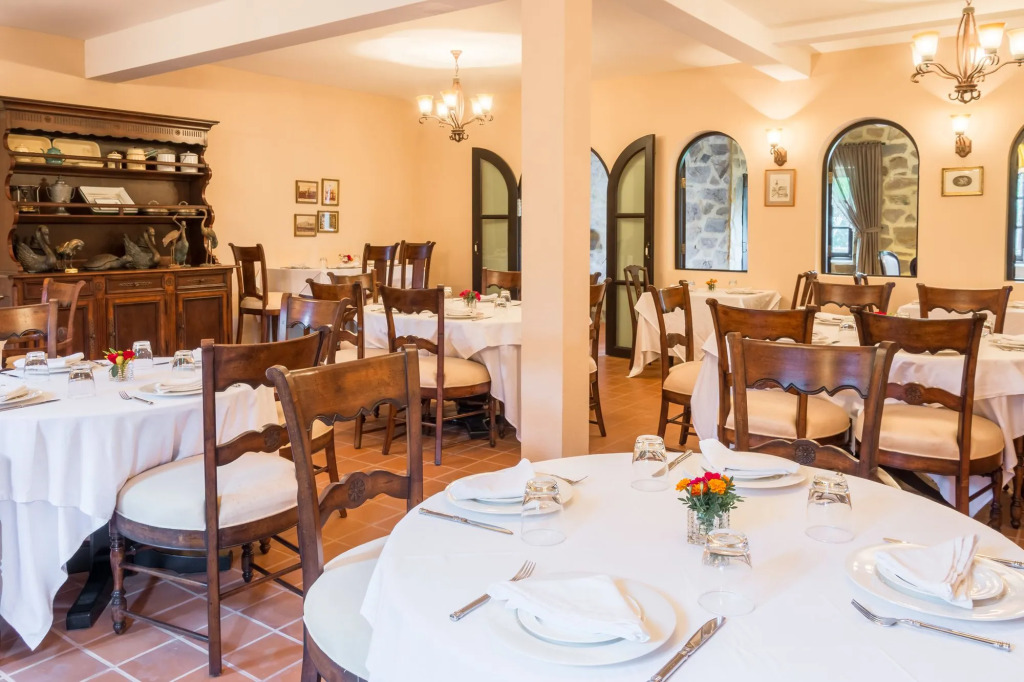Villa Malinee Khao Yai 6 Bedrooms Italian Private Villa