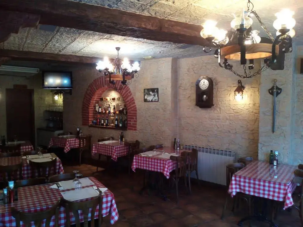 Hostal Restaurante Cornella