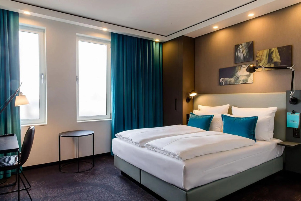 Motel One Amsterdam-Waterlooplein