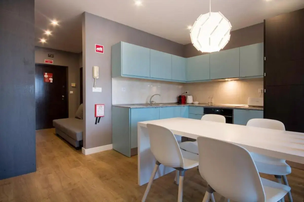 NEW! Galé Modern Apartment(elevator,parking) 446