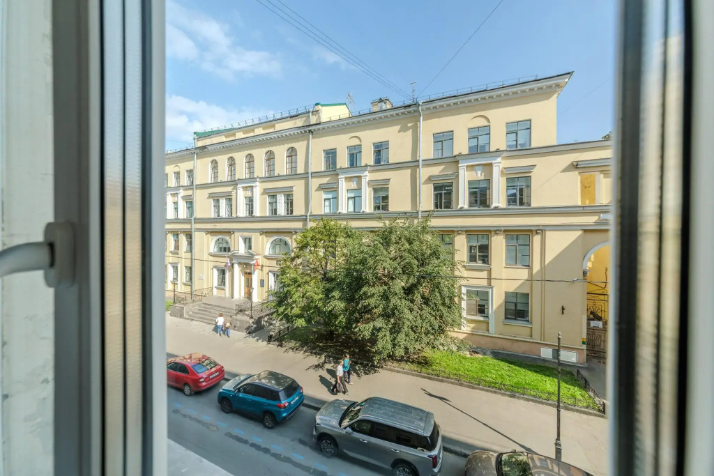 DeRent Aparts (ДеРент Апартс) на переулке Антоненко