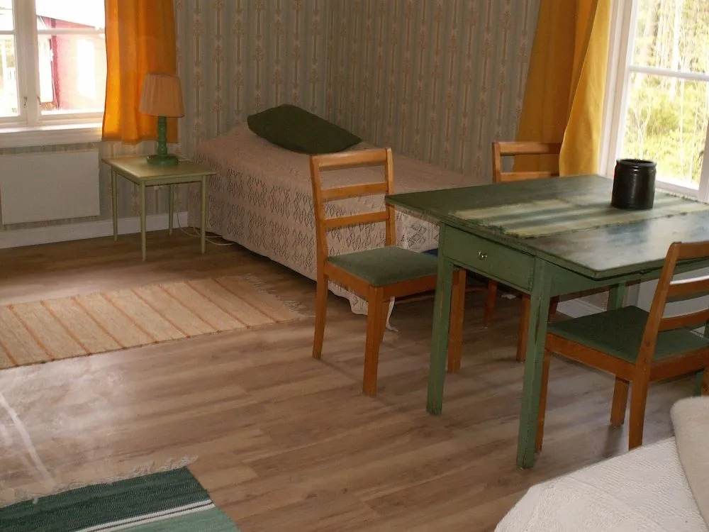 Stormyrbergets Lantgård