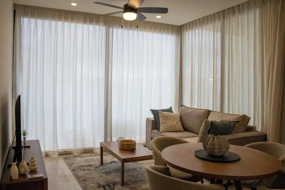 Paravian 704 2BR Condo Playa del Carmen