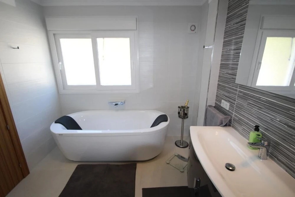 Luxury Penthouse Guatipiti
