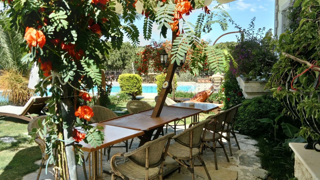 Dolina Hotel