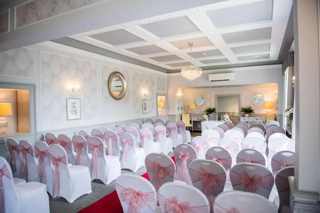 Southcrest Manor Hotel, Best Western Signature Collection