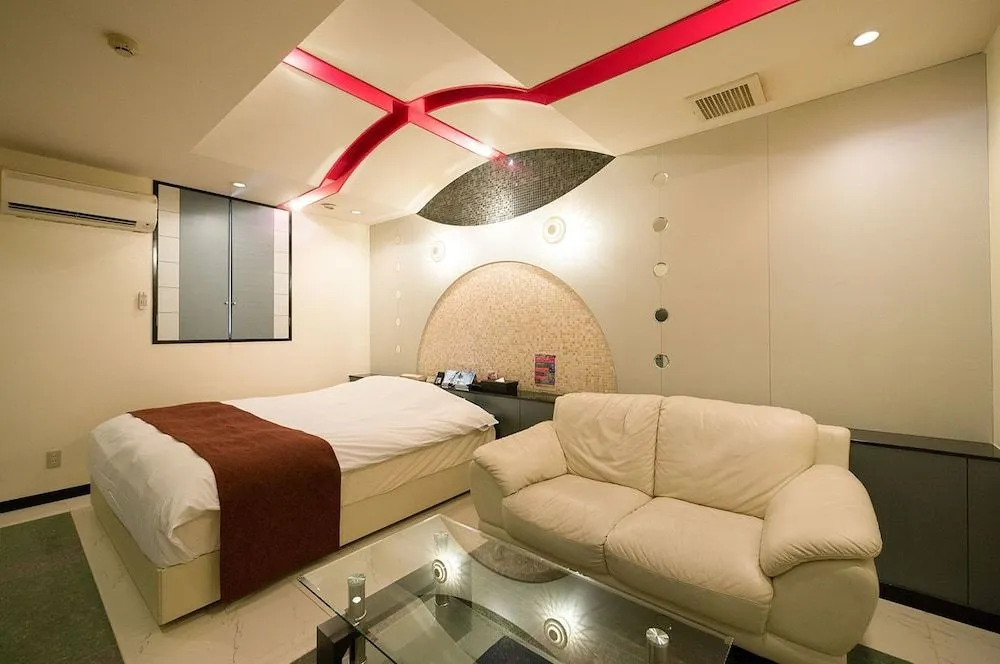 HOTEL C-Love - Adults Only
