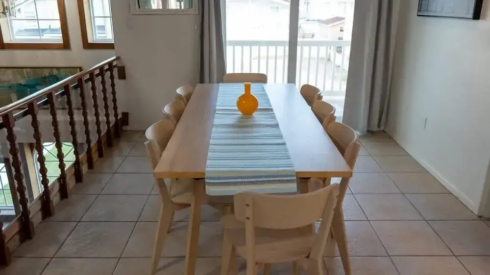 Fun Retro Island Vibe Sleeps 17 Beach 1 Block 4 Bedroom Home