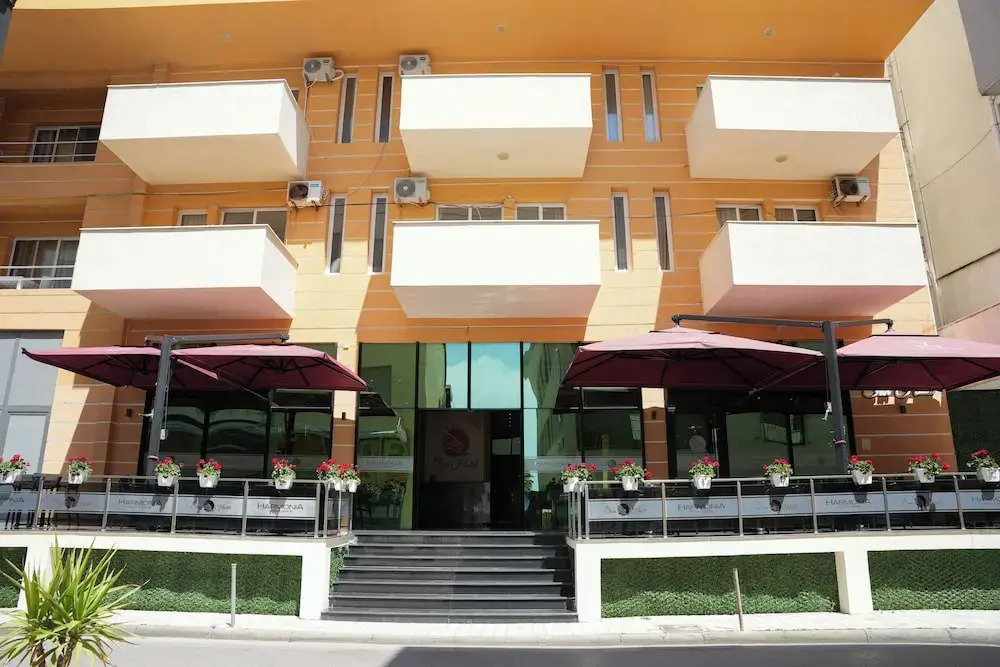 Sun Hotel