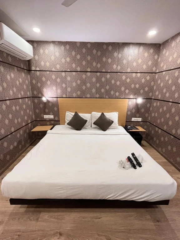 Swagstay Hotel Ownhouse