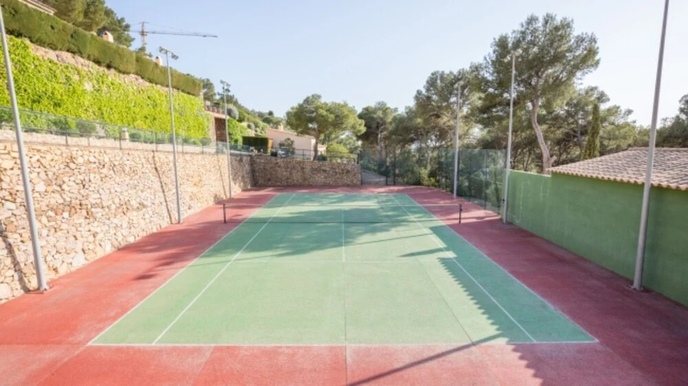 Apartment - 4 Bedrooms with Pool - 107696