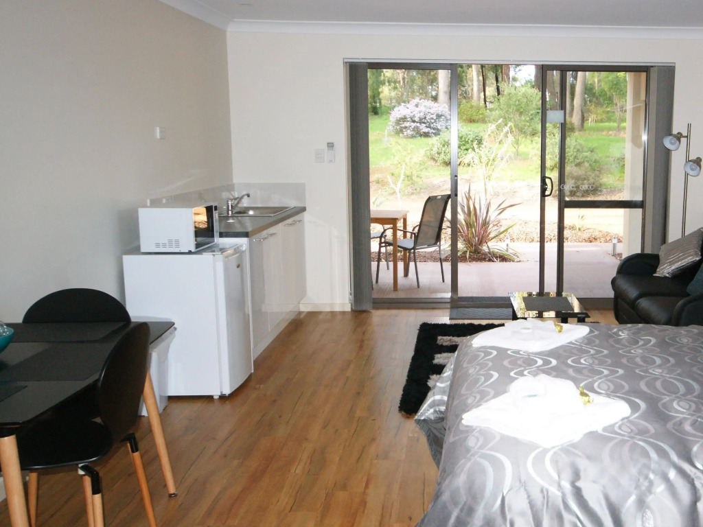 Cowaramup Studios