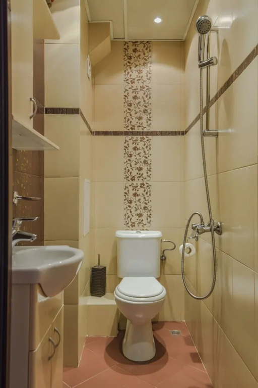 FM Deluxe 1-BDR Apartment - Iconic Donducov Boulevard