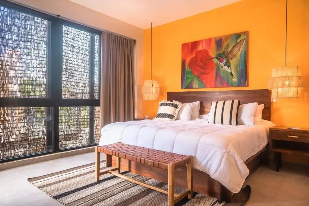 TOH luxury 2 Bedroom Minutes From Downtown