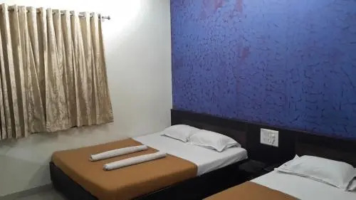 Hotel Sai Galaxy Inn