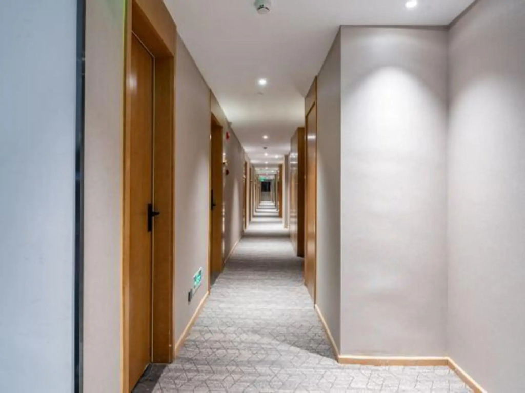 Shanghai Chengan Hotel(Xuhui Binjiang store)