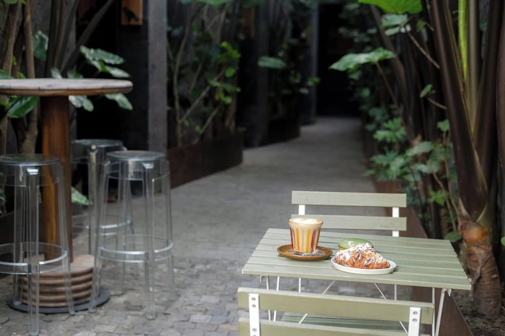 The Lima Ocean Suites Pererenan