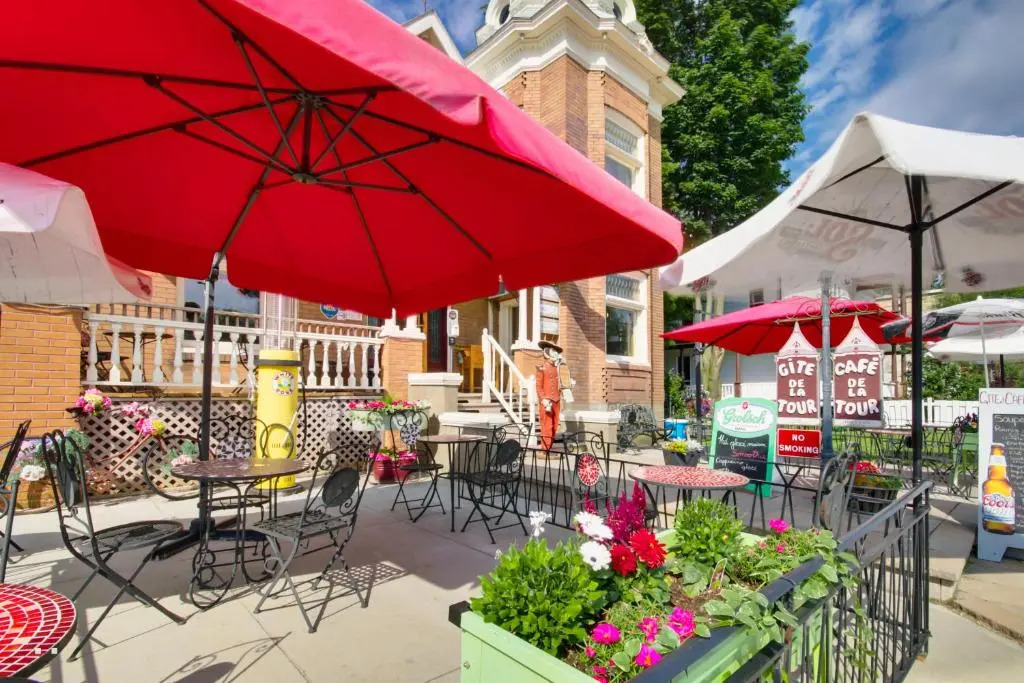 Gîte et Café-Bistro de la Tour