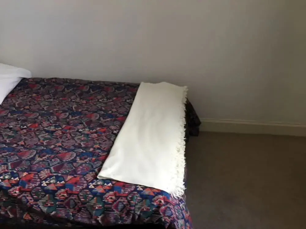 Spacious 4 Bedrooms Apartment in City Centre