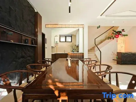 Mingsi Homestay（Qingzhou Ancient Town Branch)